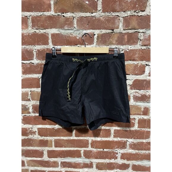 The North Face Women’s Black Outdoor Nylon Hiking Shorts Size Medium - Picture 1 of 3